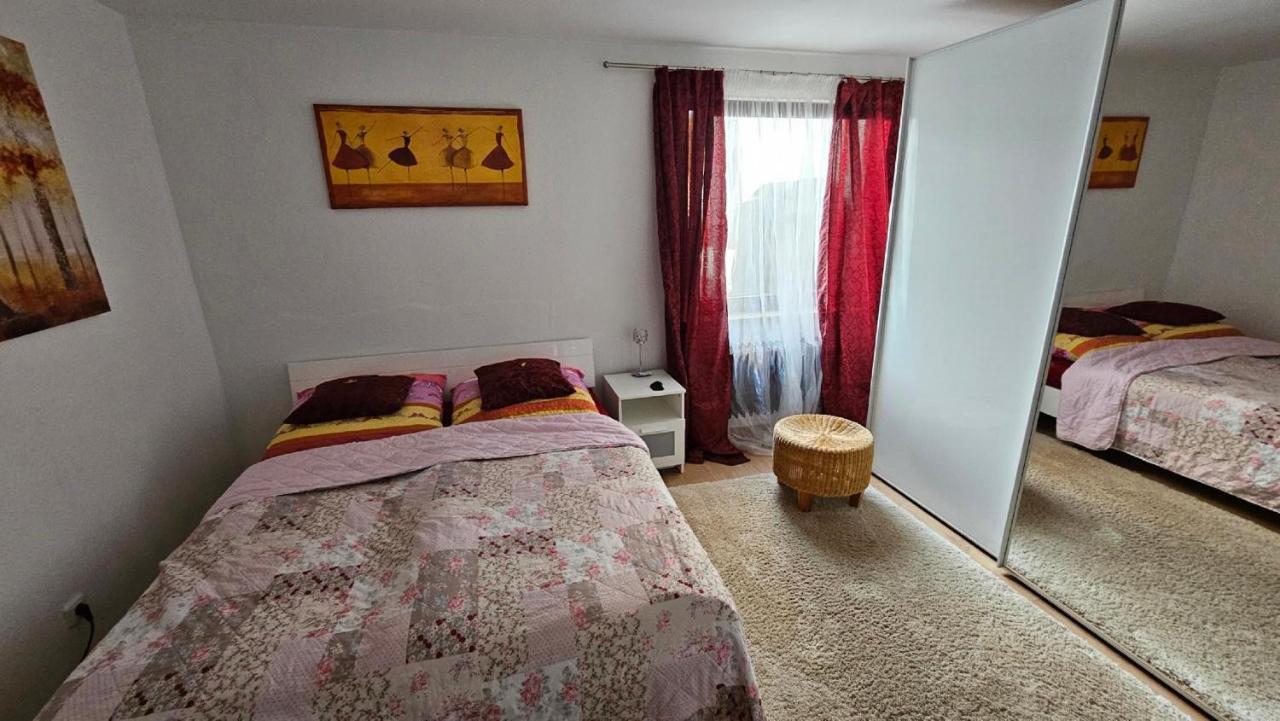 Ferienzimmer Bei Thomas - Gemuetliches Schlaf- Und Wohnzimmer Mit Modernem Bad Ulm Eksteriør billede