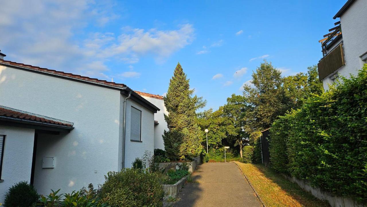 Ferienzimmer Bei Thomas - Gemuetliches Schlaf- Und Wohnzimmer Mit Modernem Bad Ulm Eksteriør billede